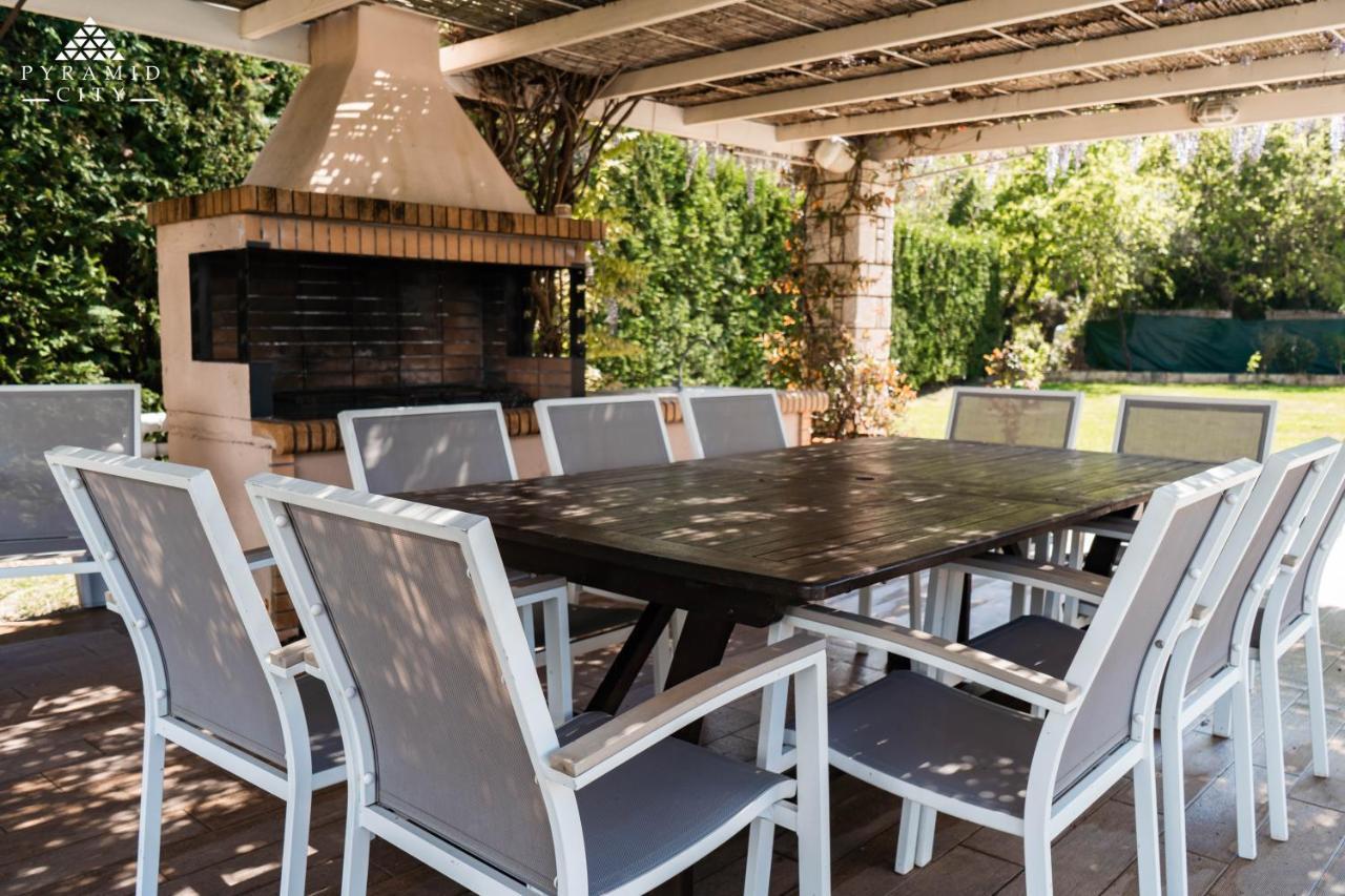 Luxury Villa Hera - Beachfront Roda  Zewnętrze zdjęcie
