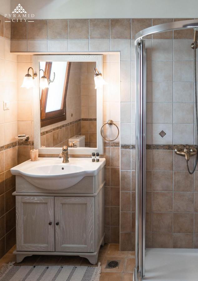 Luxury Villa Hera - Beachfront Roda  Zewnętrze zdjęcie